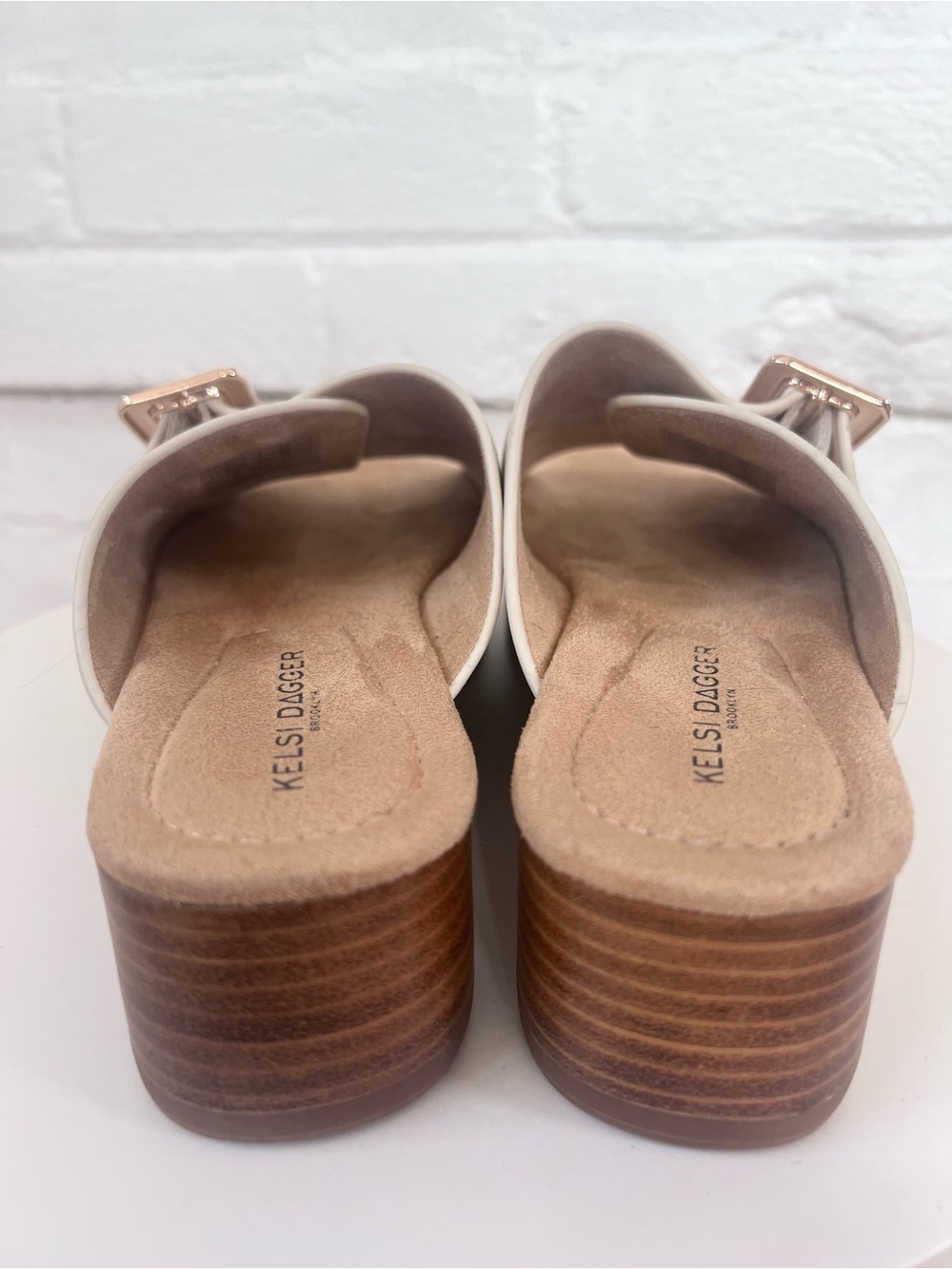 Kelsi Dagger Dover Shell Platform Slide Sandal Cream Large Buckle Size 8 NWOT - Picture 9 of 14